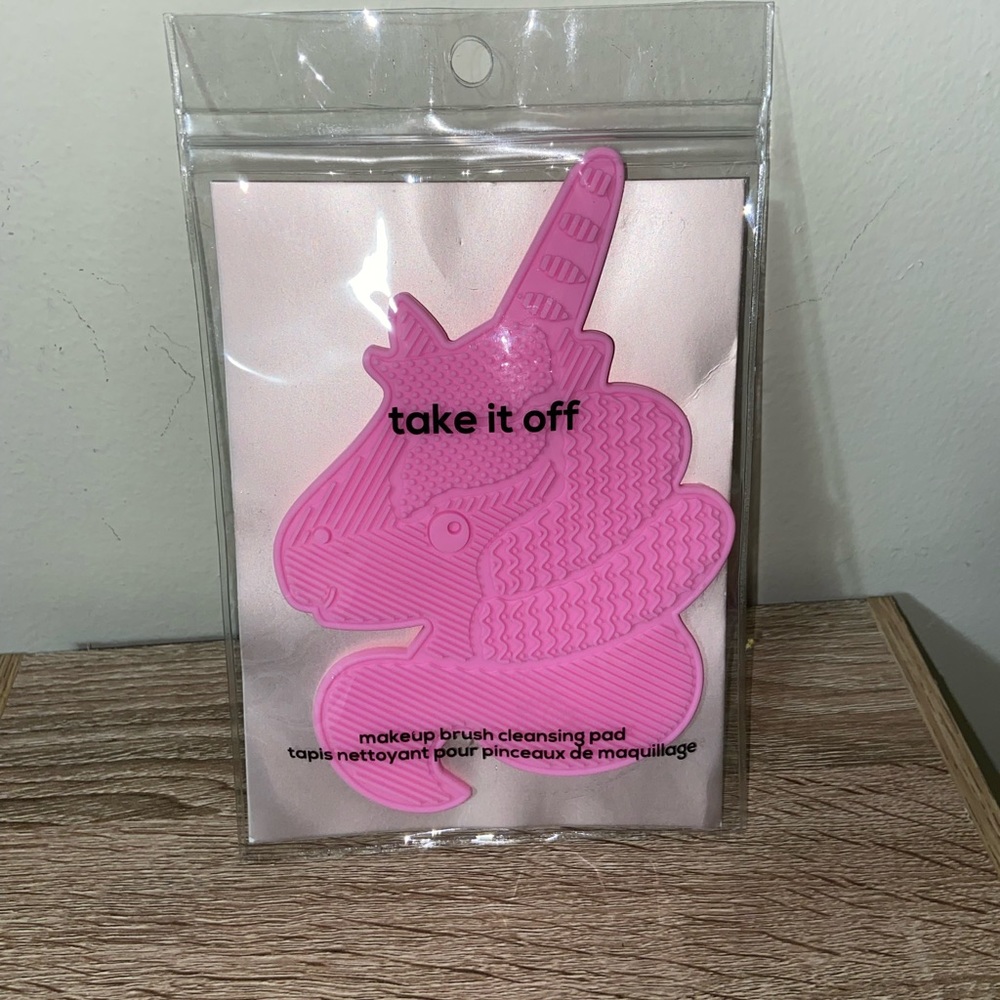 Unopened Makeup Brush Cleaner